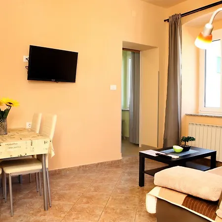 Juricich Jm Apartment *